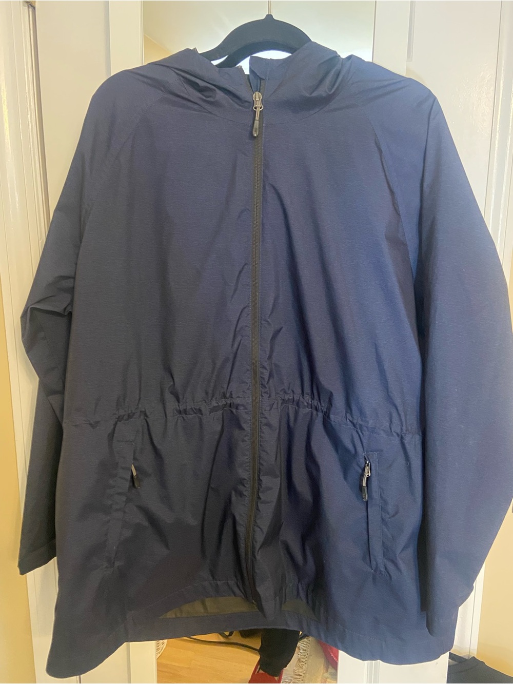 32 Degree Cool Women’s Navy Hooded Windbreaker Jacket - Size XXL